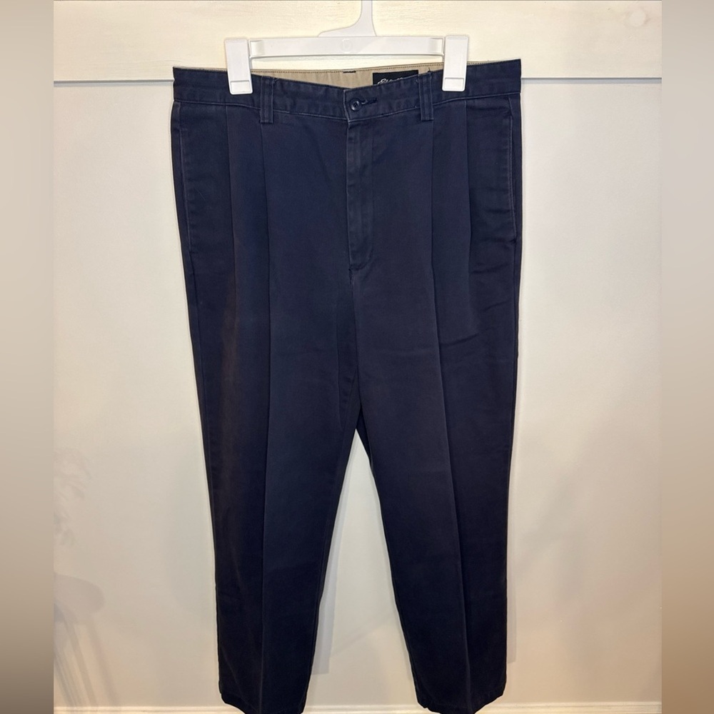 Eddie Bauer Men’s Relaxed Fit Dress Pants Wrinkle Resistant Dark Blue 35x32 - Picture 5 of 5